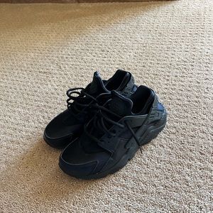 Nike Huarache All Black